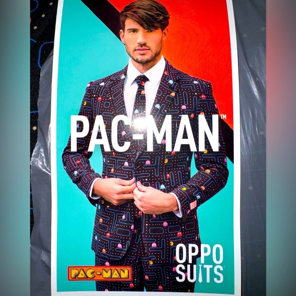 PAC-Man OPPO suit US44